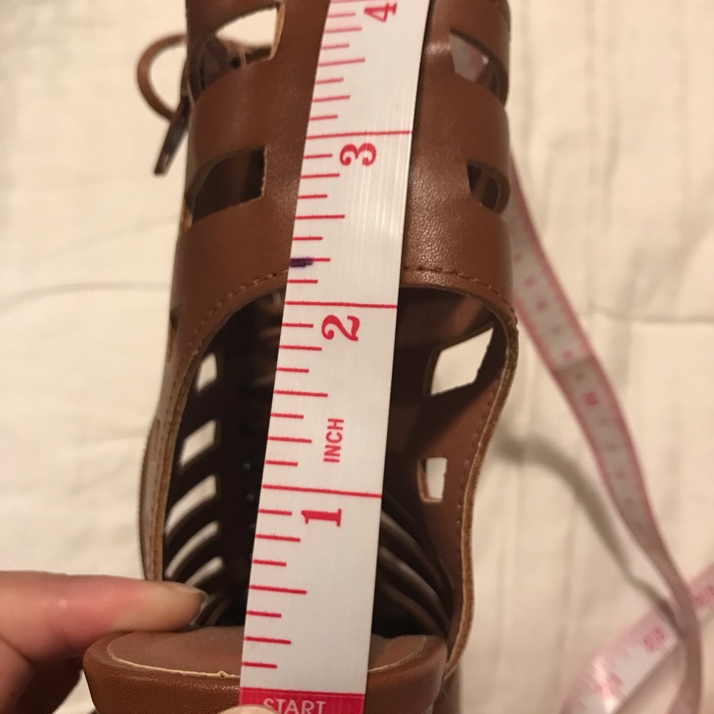 Lace up caged heeled sandals - Picture 8 of 8